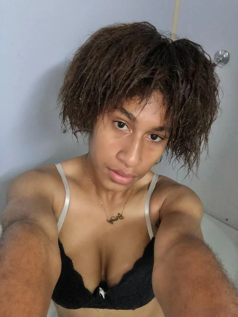 Cute girl🇵🇬 image 1