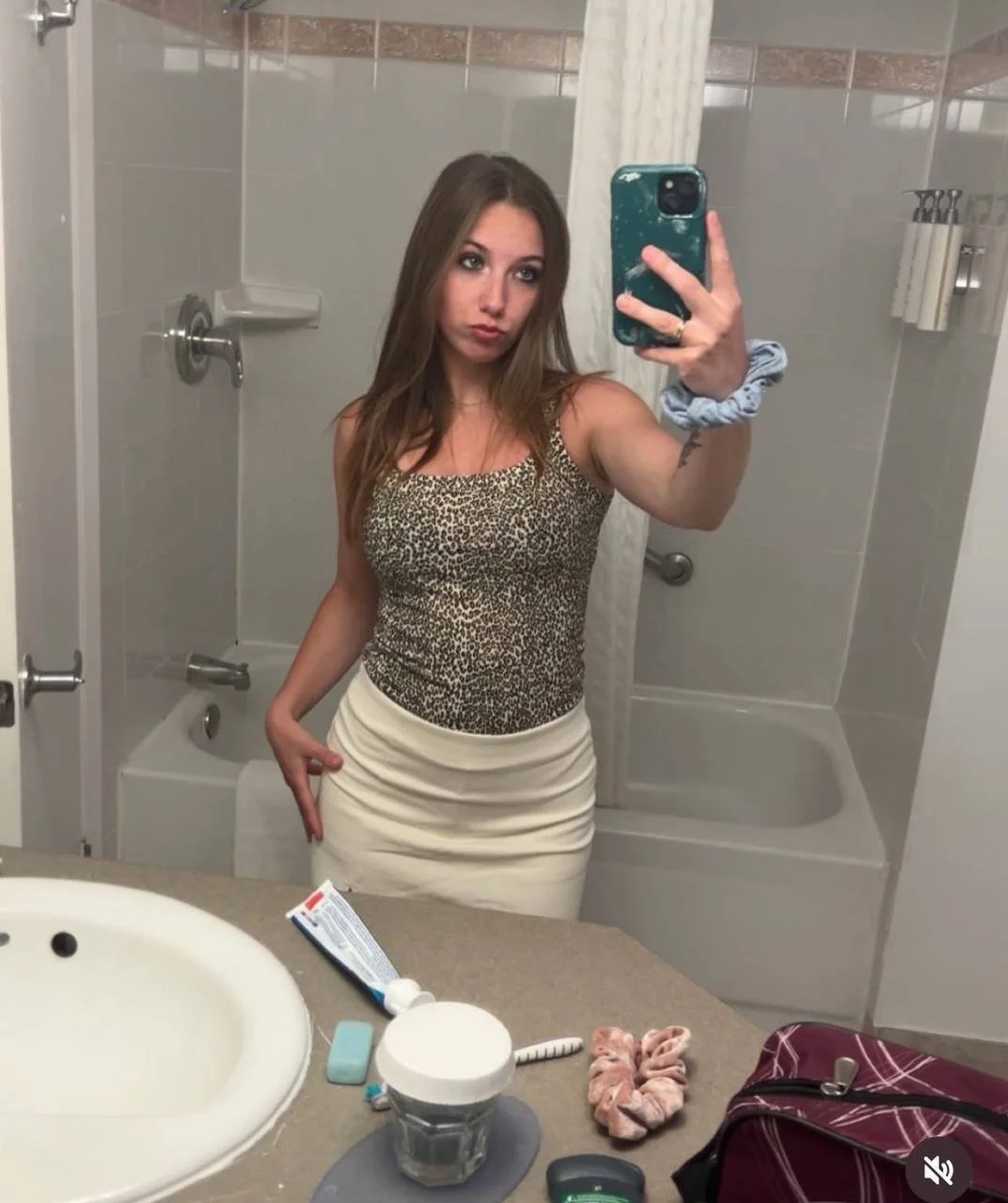 Dumb but cute slut caught image 4