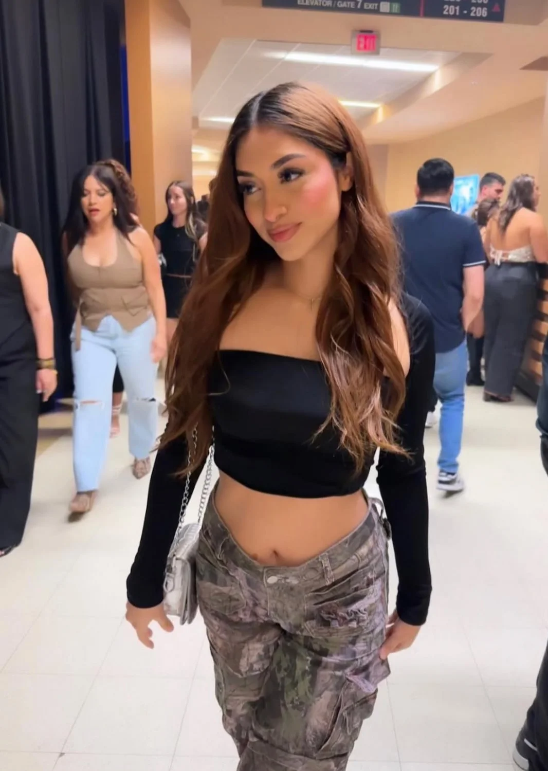 Arizona Latina image 6