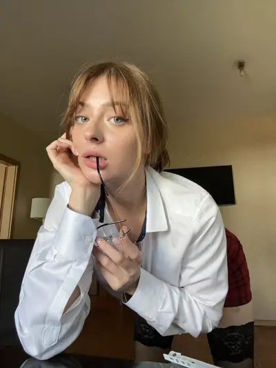🔞 naked natural tits pussy squirting horny nude slut 🫦💦 My OF cover image