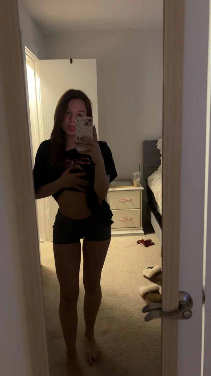 Rate my barely legal ass 1-10 image 2