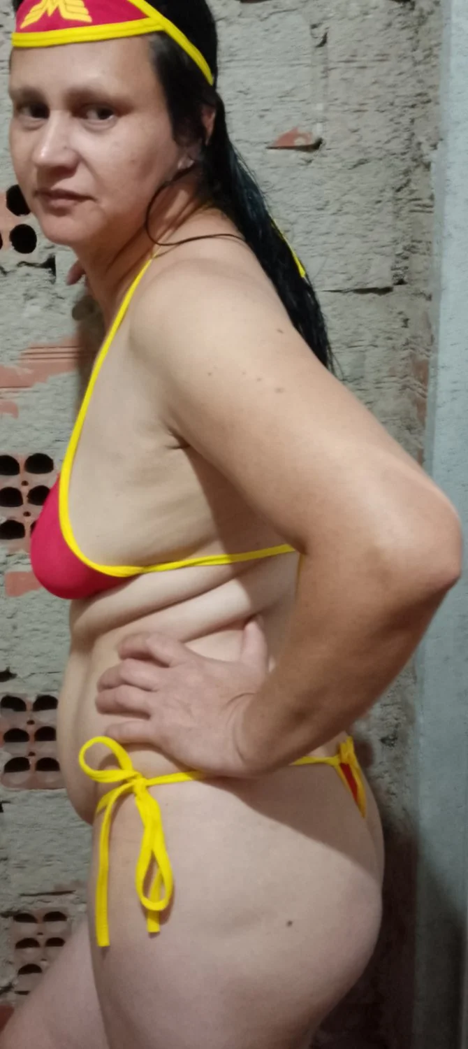 Casada deliciosa ama se exibir...para deixar os machos louco...mande a sua image 6