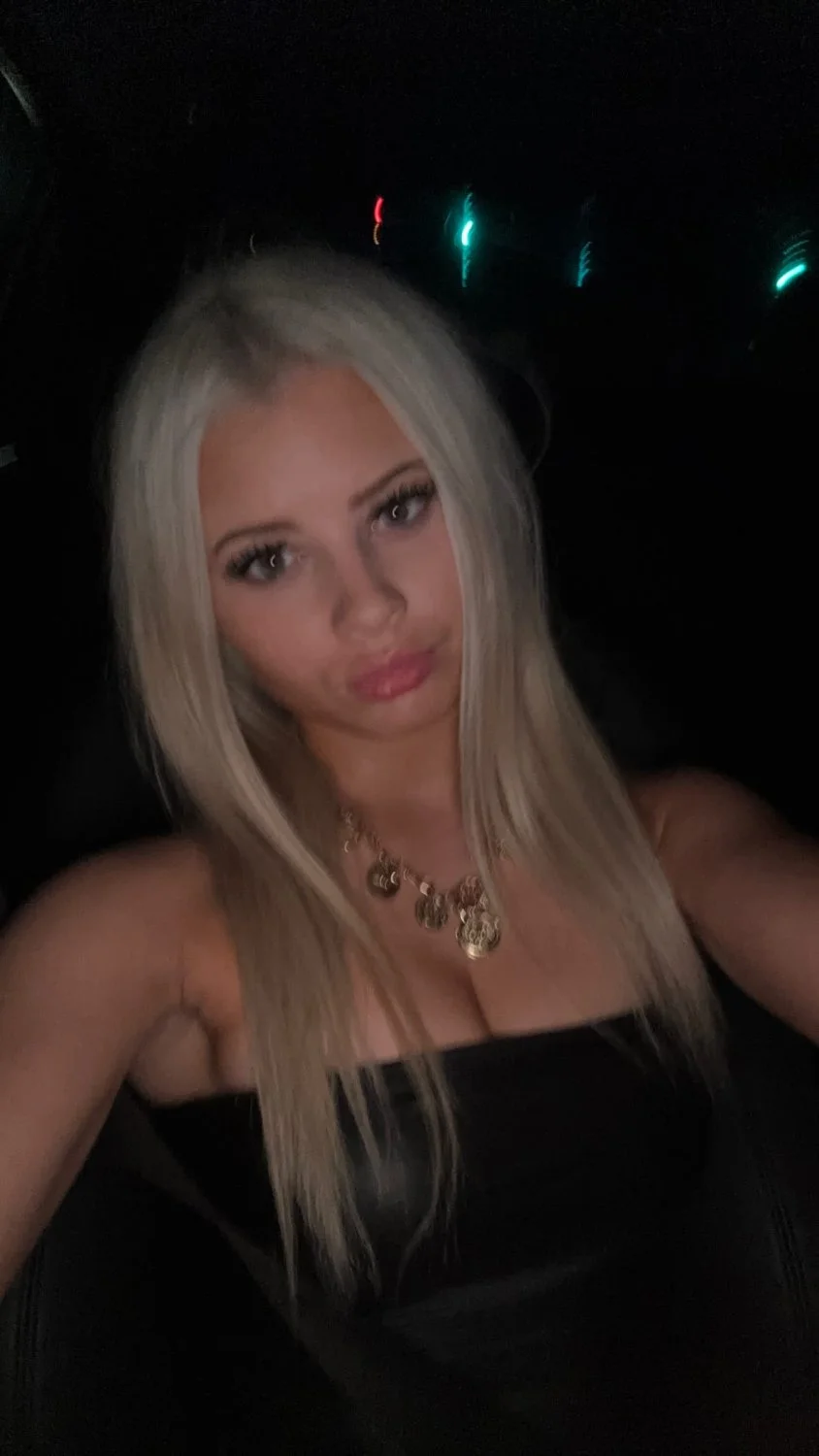 Teen Bop Naomi image 9