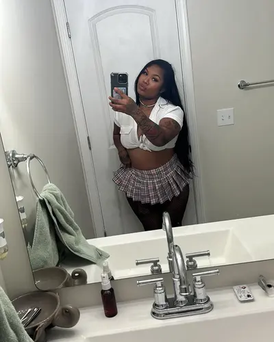 Thick blasian baddie with wet pussy cover image