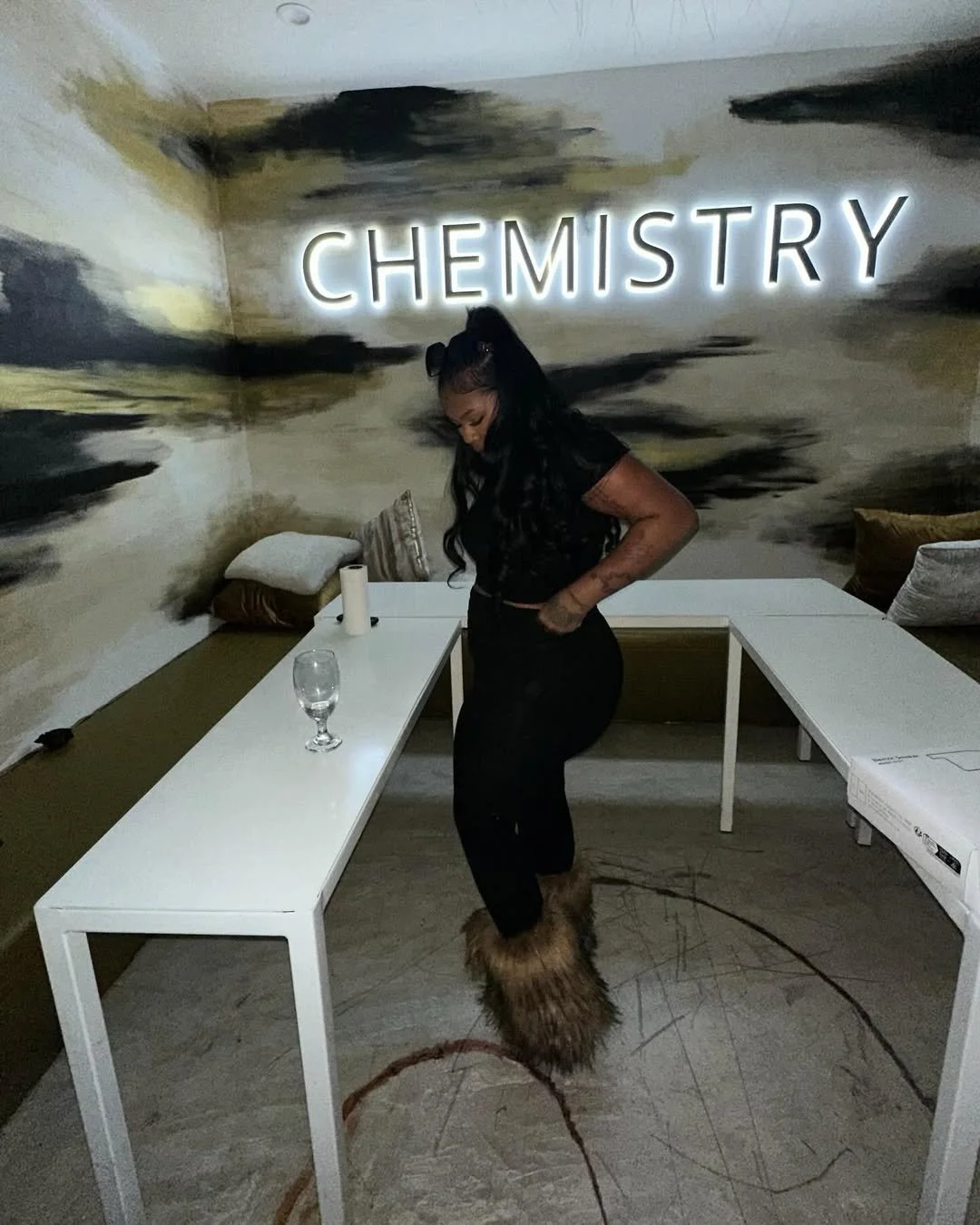 Thick blasian baddie with wet pussy image 11