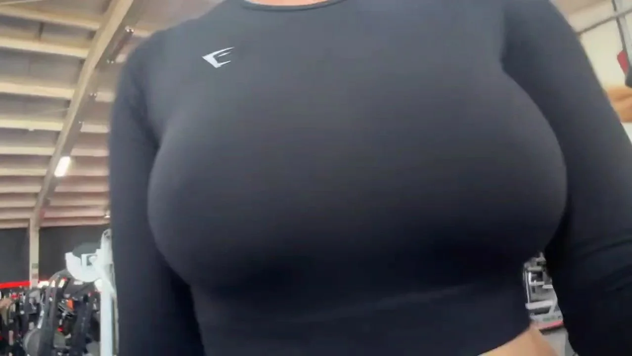 Nalgona mexicana en el gimnasio image 5