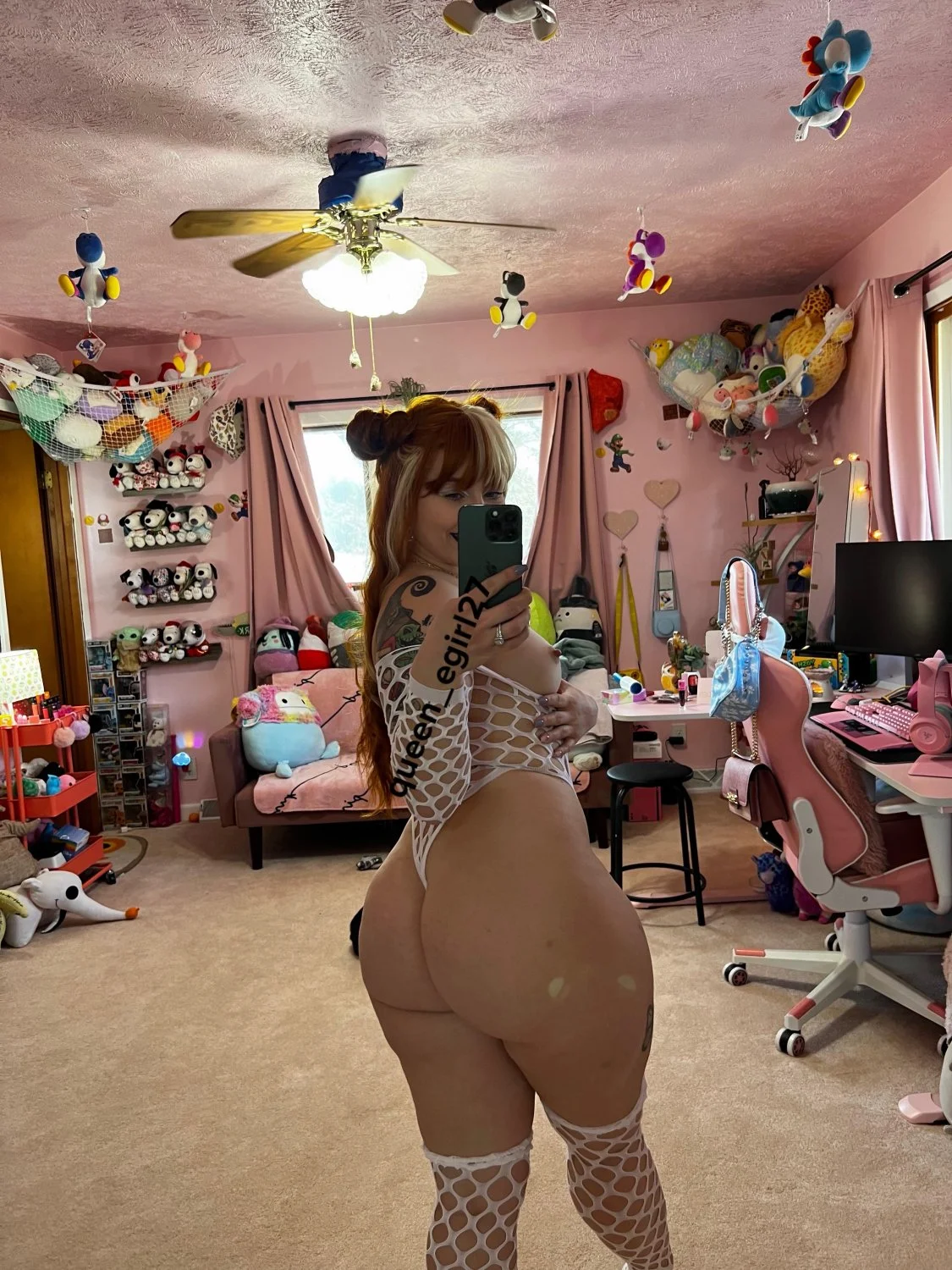 Sexy E Girl to bust 💦 image 12