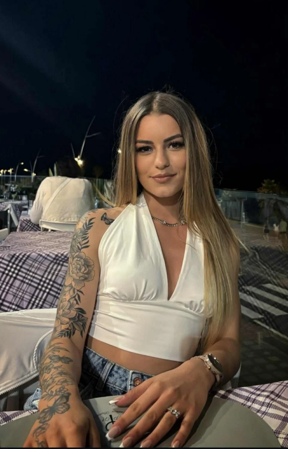 Shameless fit teen slut Marija post naked selfie image 1