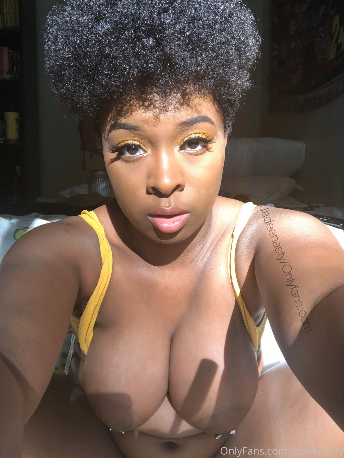 THICC Nasty Ebony Nympho Jadee Loves To Cream Her PHAT PUSSY! main image