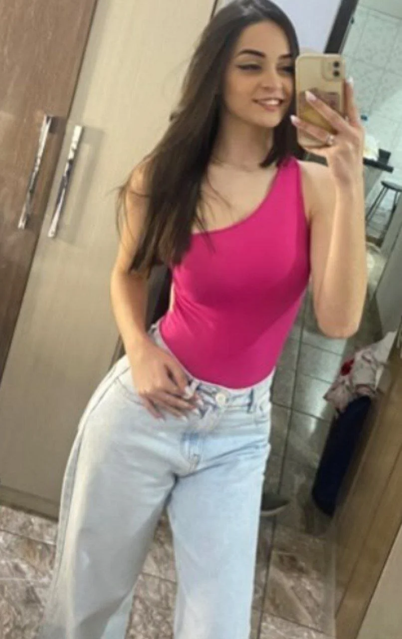 Laissa Novinha Gostosa main image