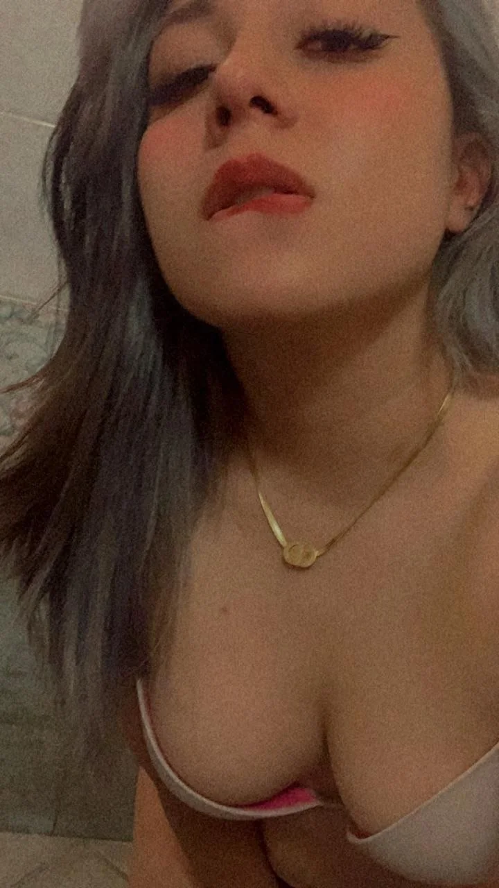 Nueva puta a la colección gracias a un cornudo sumiso image 25