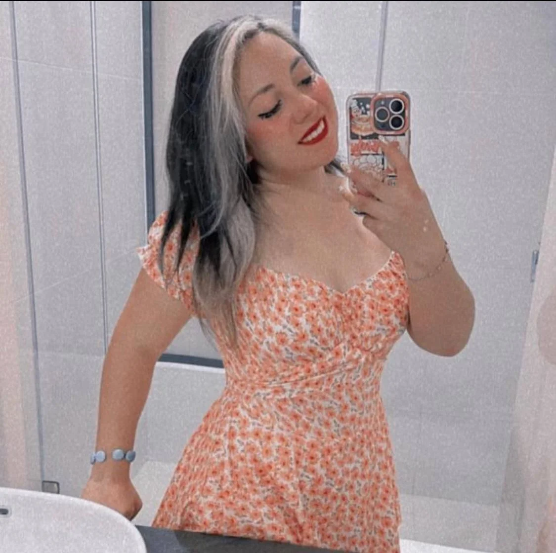 Nueva puta a la colección gracias a un cornudo sumiso image 4