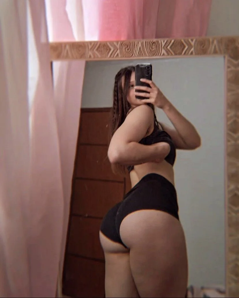 Beautiful girl latina image 7