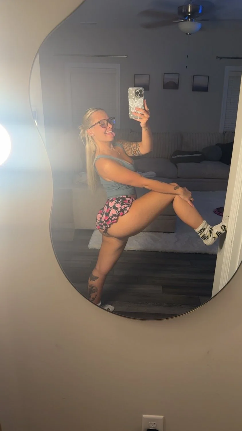 pretty blonde with a fat ass image 31
