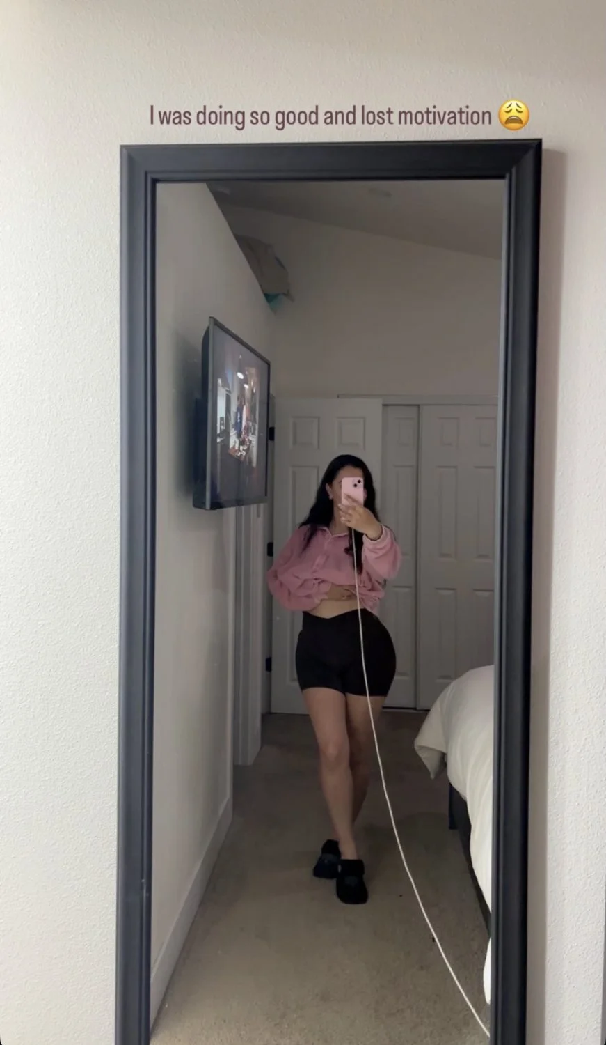 Latina baddie image 11