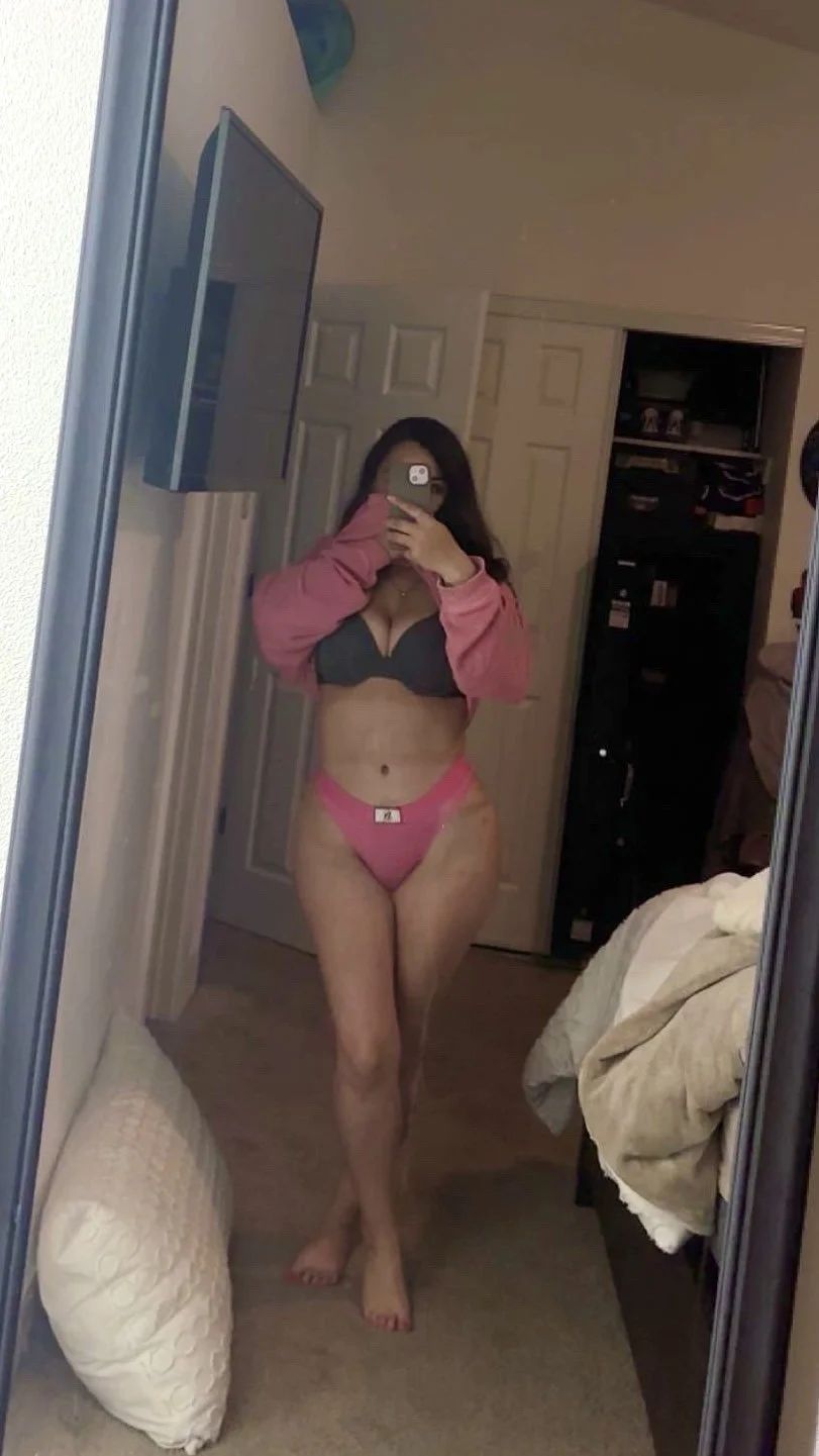 Latina baddie image 9