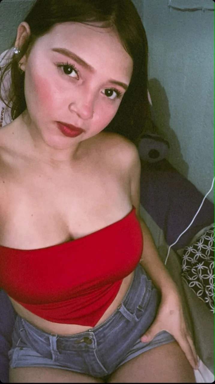 Novinha safada vazou exibindo o rabão enorme hoje erome videos novos vazados melhores videos br image 4