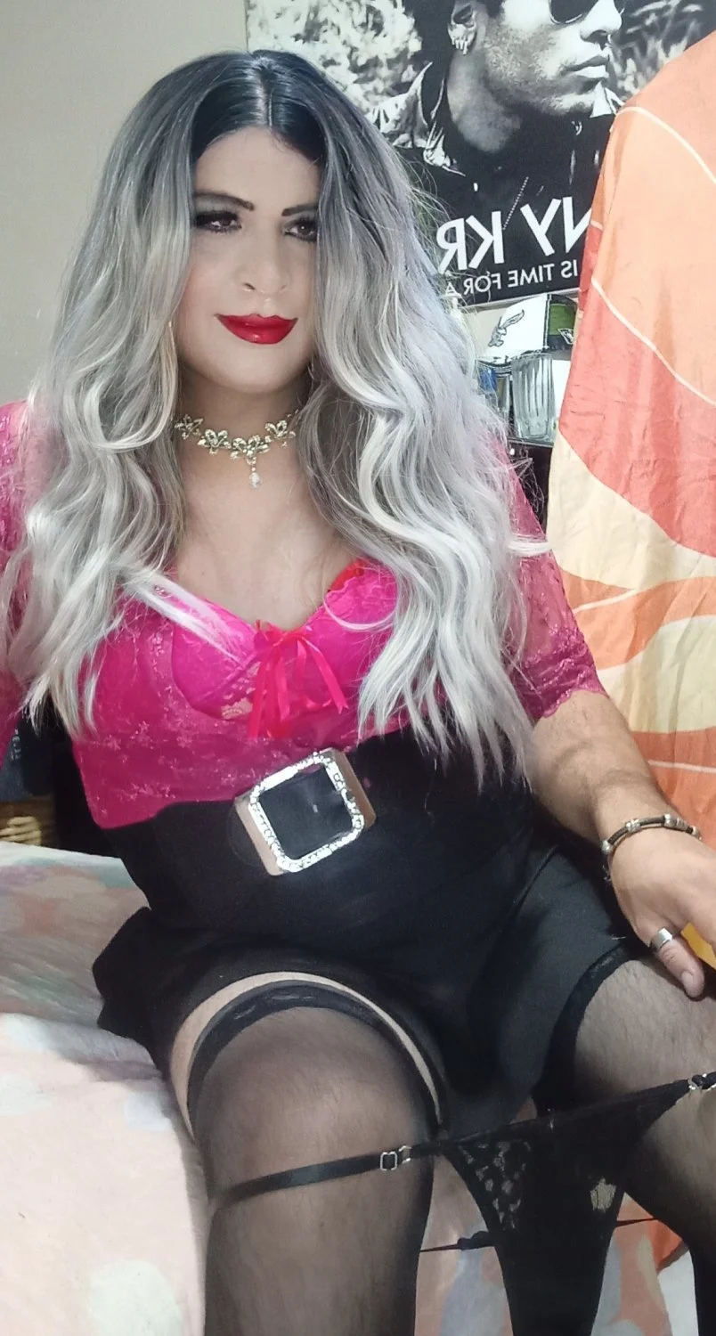 LINDSAY SISSY FAGGOT image 13