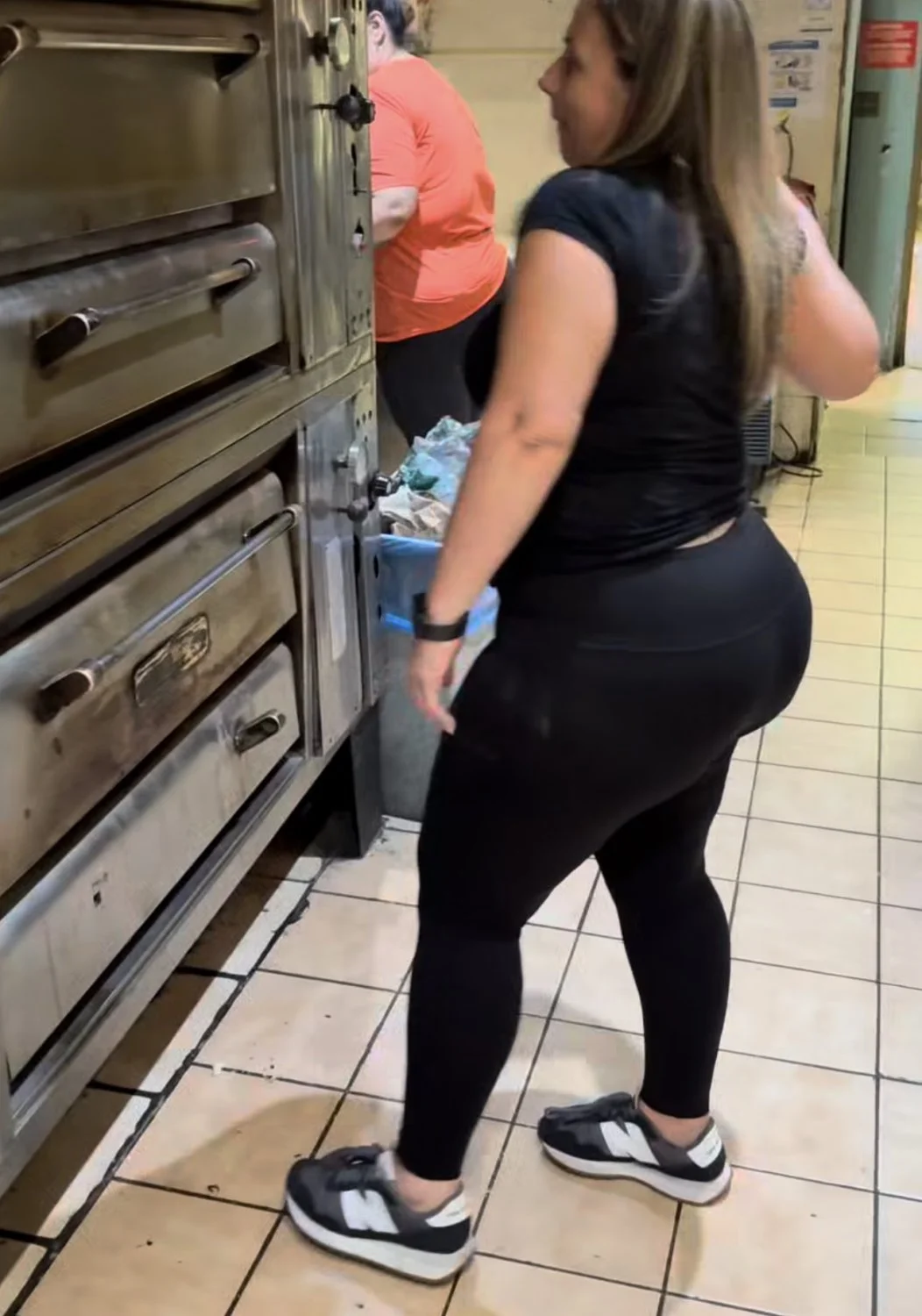 Viral Pizza Lady PAWG MILF. Connie Cakez image 11