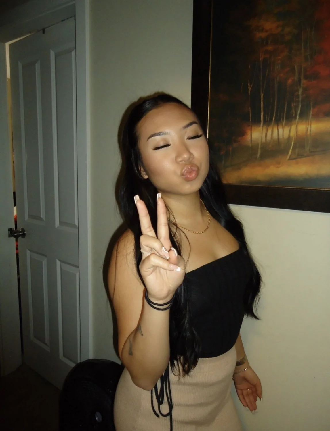 Asian Filipina nurse bbc image 3