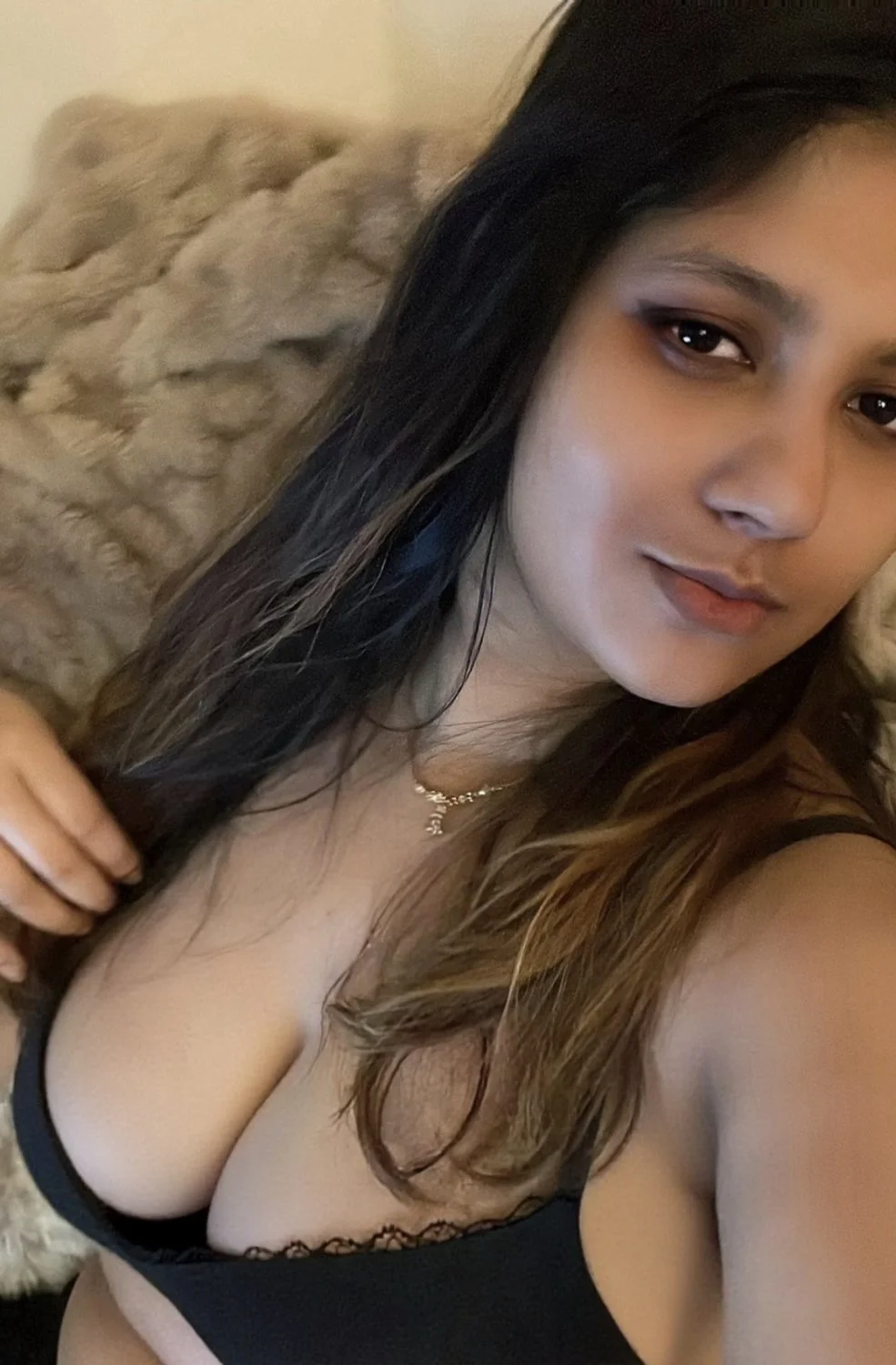 Sexy desi girl with big pumped titties in black bra, wanna suck her boobs? main image