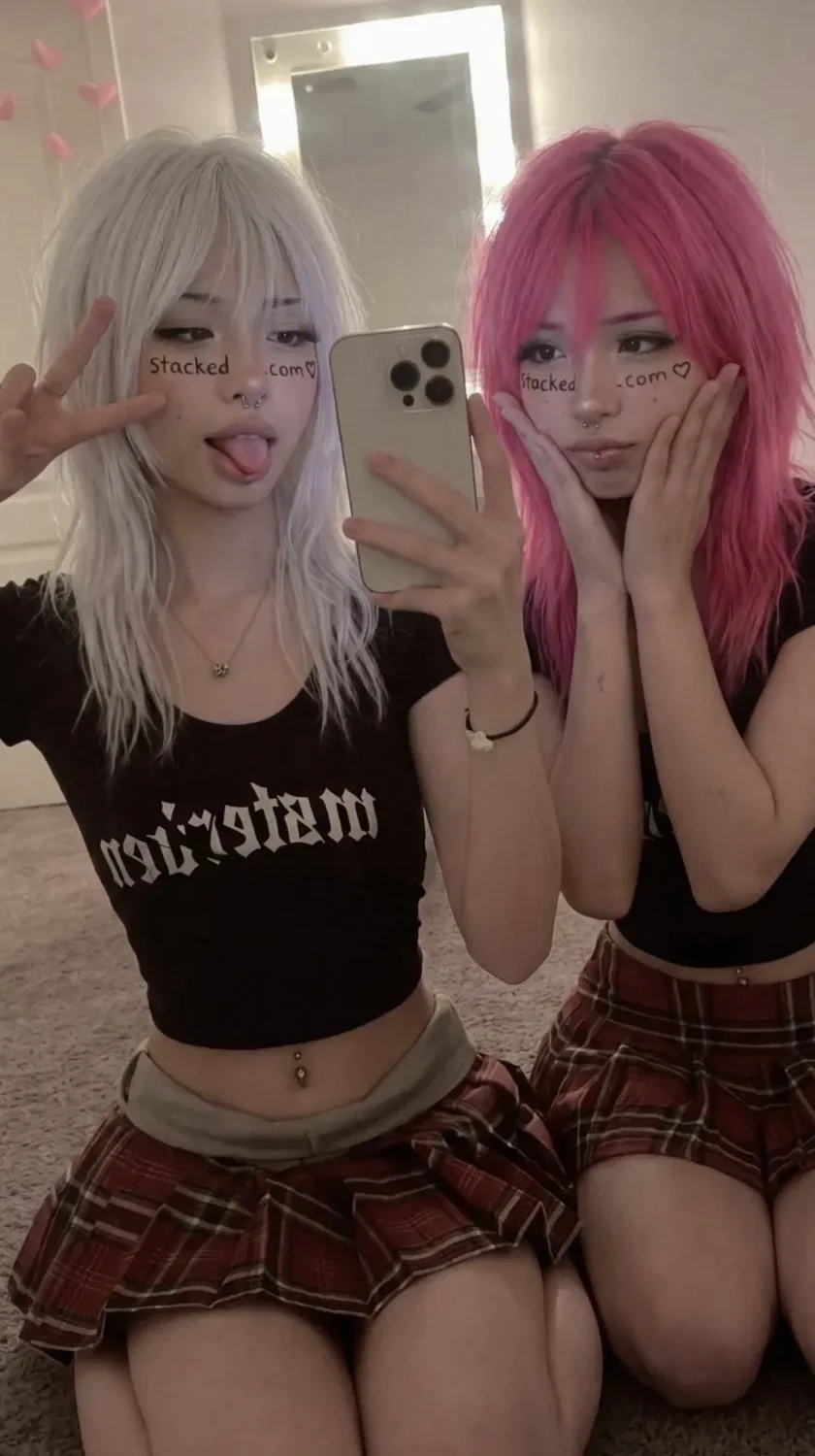E-Girl Twins Love Each Other image 3