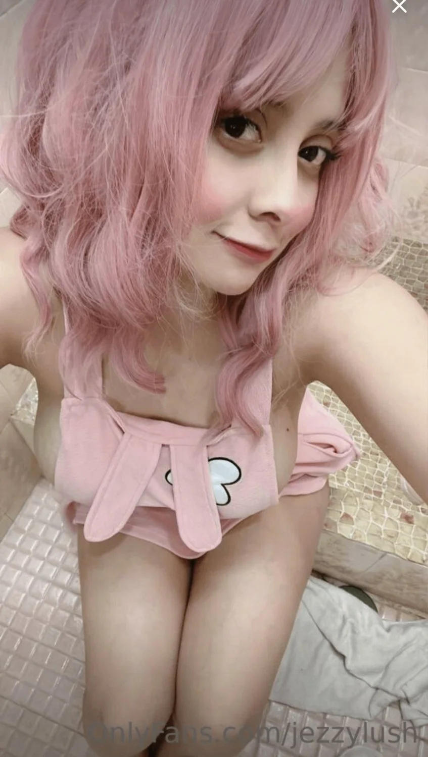 Jessica Ángeles la actriz de doblaje más puta onlyfans image 24