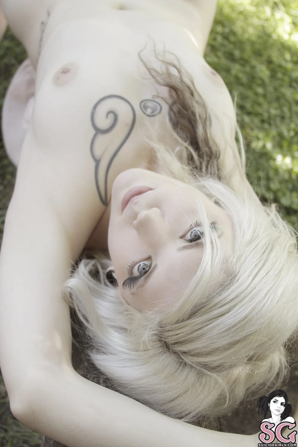 Lawita suicide image 17