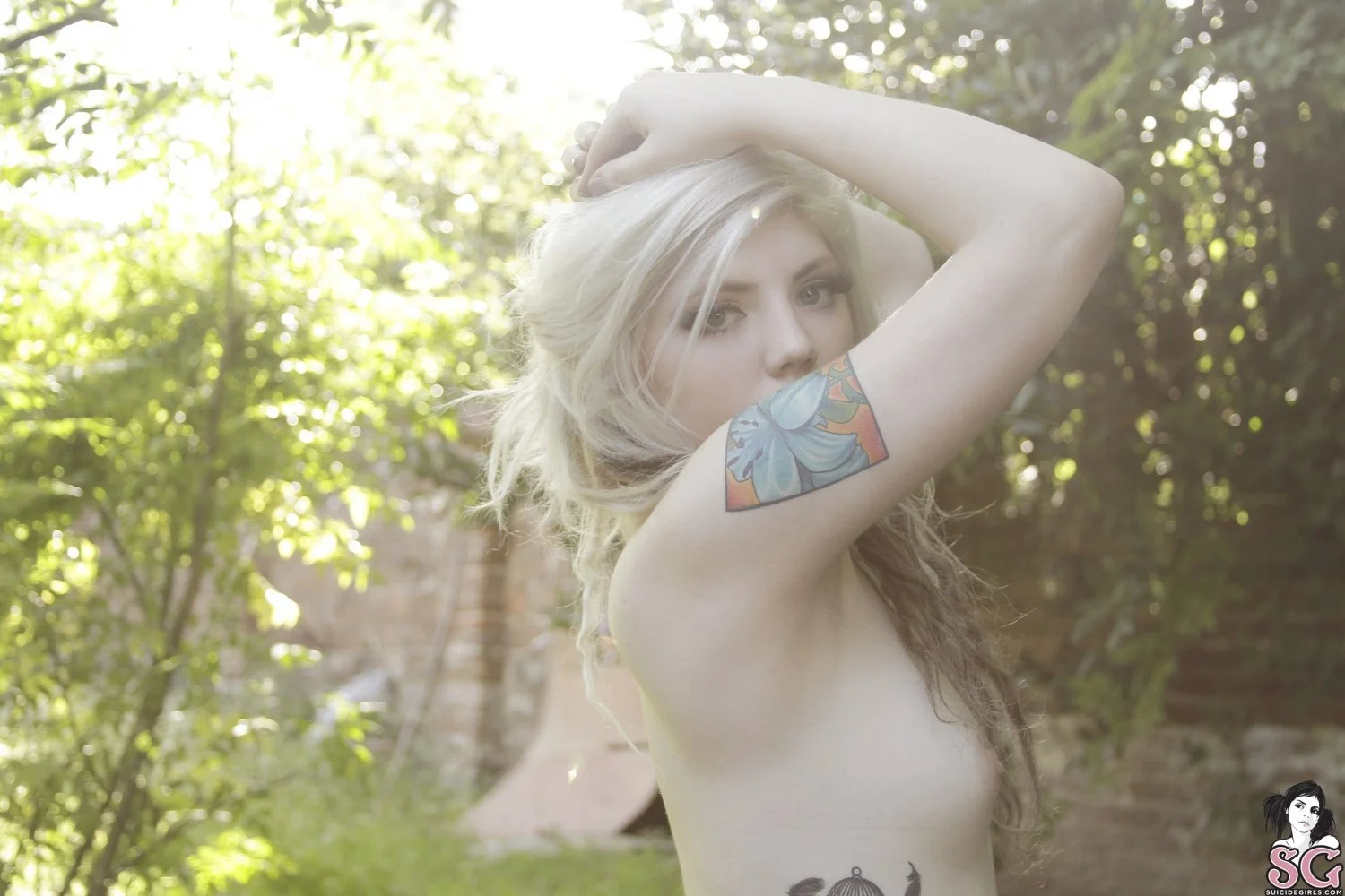 Lawita suicide image 26
