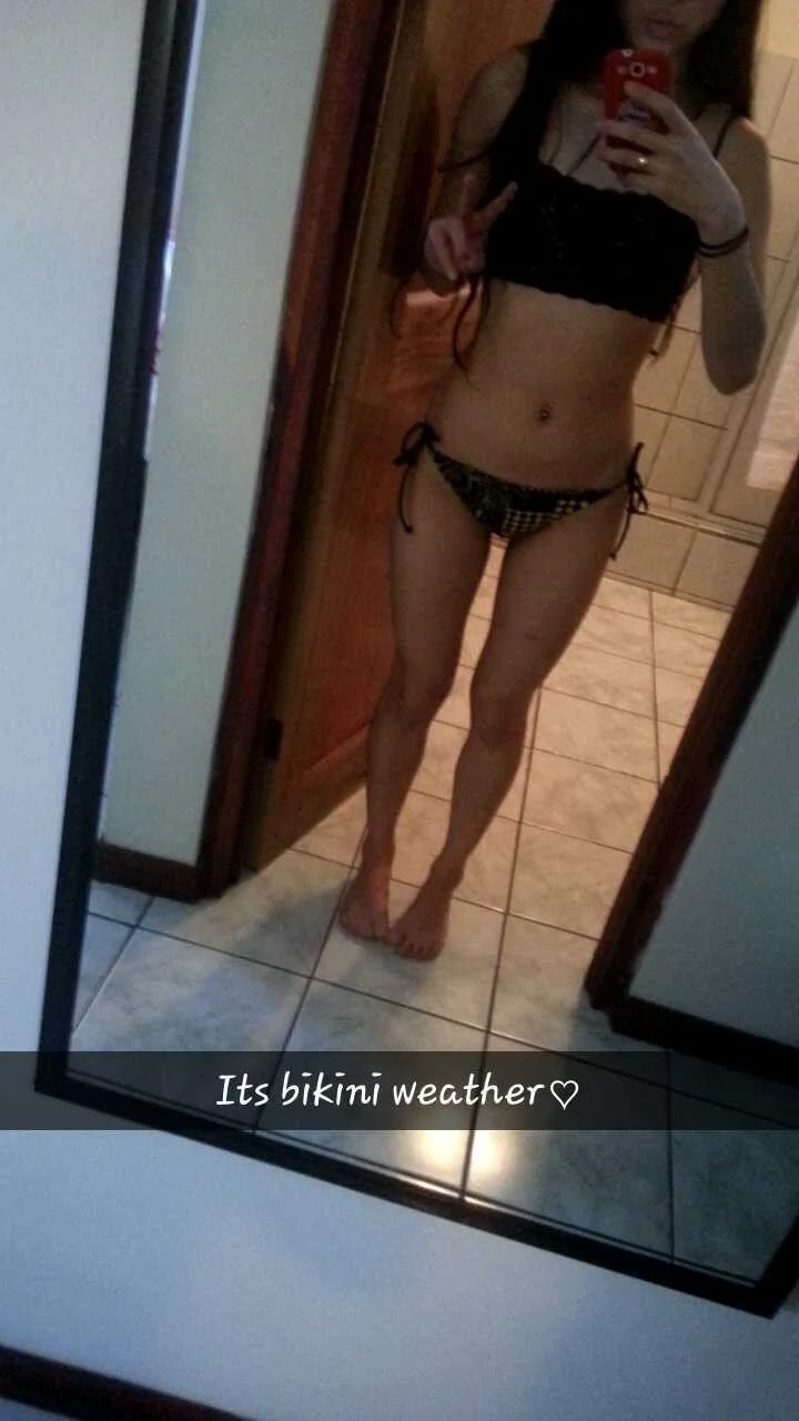 Korean ABG sending sexy Snapchat selfie image 9