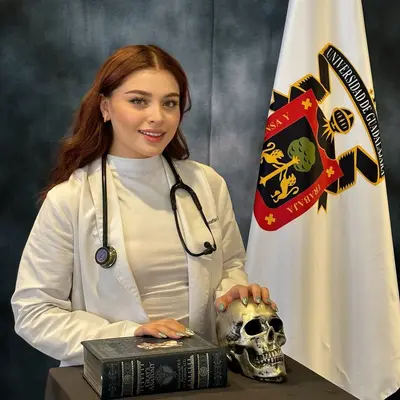 Rica zorrita de La UDG cover image