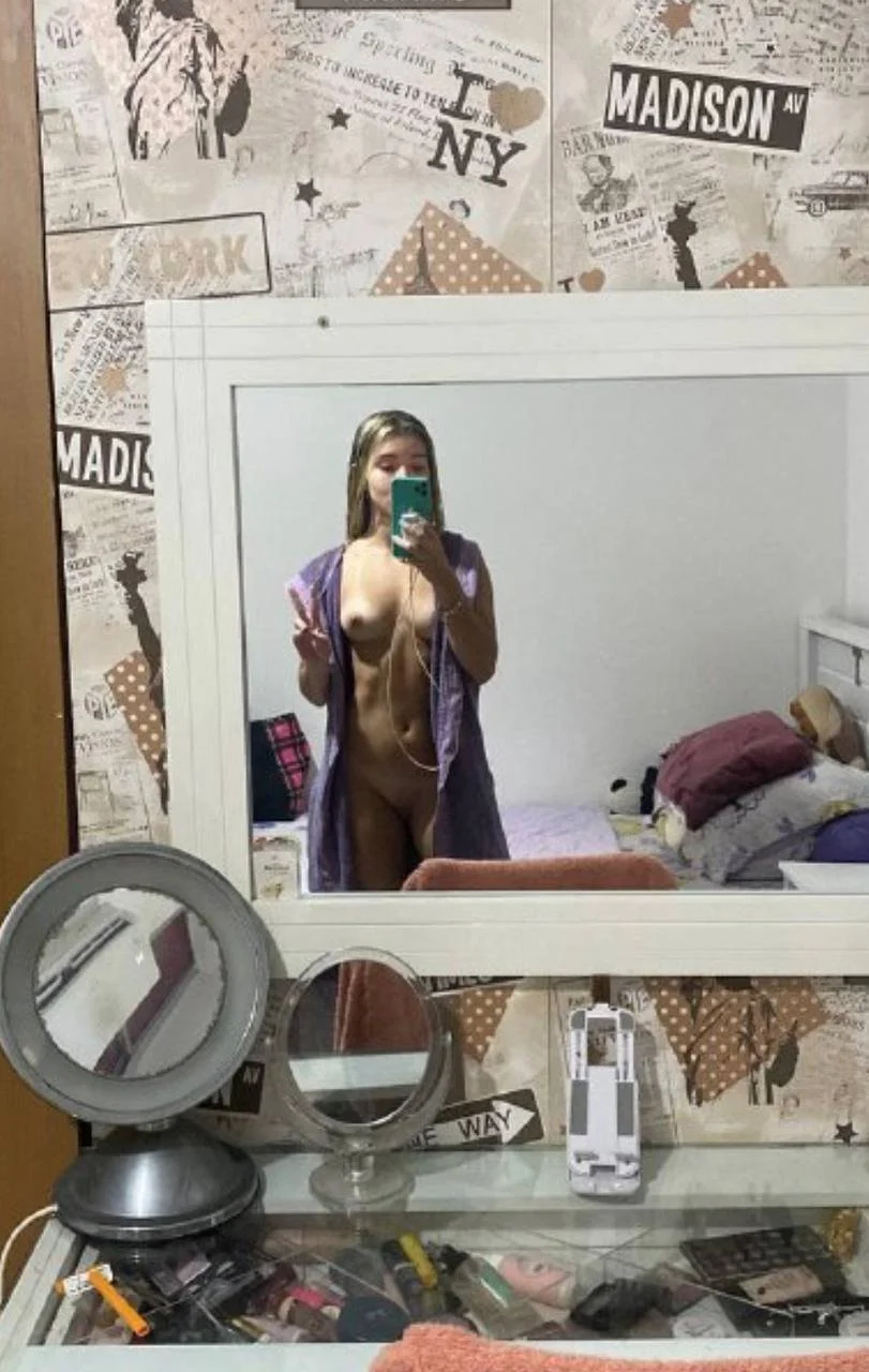 novinha delicia sentando muito gostosa pqp! vazada, novinhas, amador, feed, vazou image 2