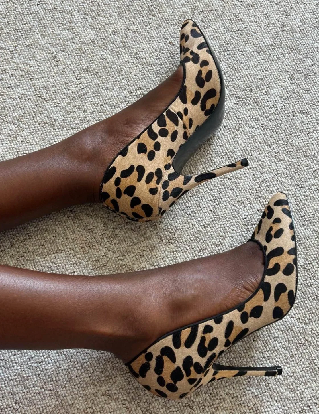 Beautiful Black Feet in Leopard High Heels 👠 🦶🏾👅 image 2