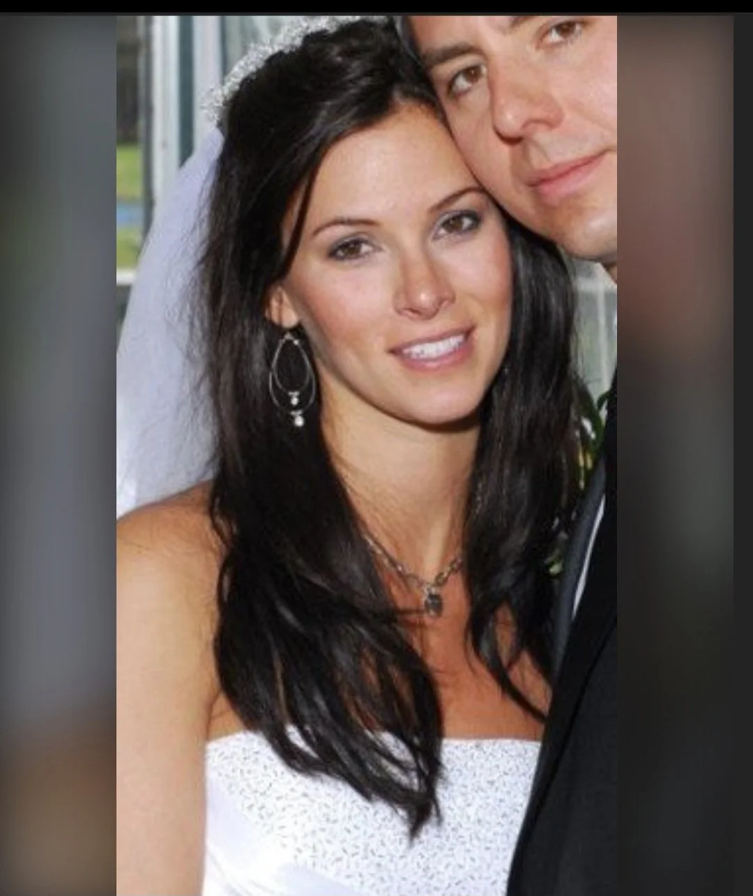 Married Cheating Whore Jennifer image 4