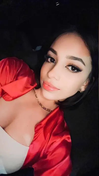 Giant tits gf + pierced nipples exposed cover image