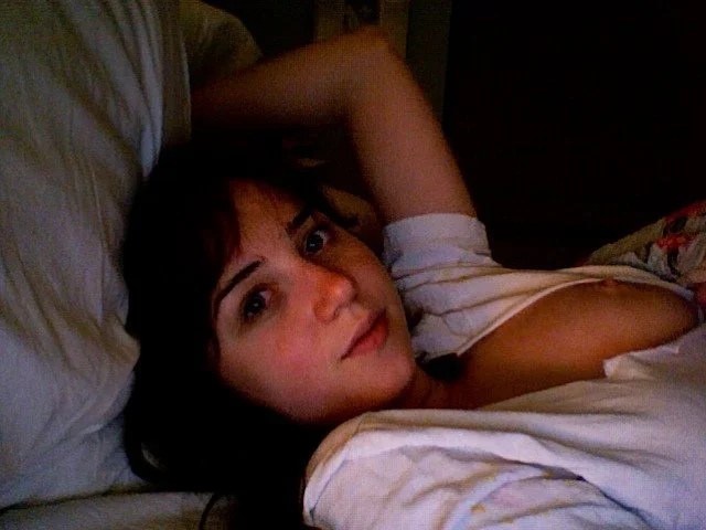 _zoe kazan_ image 12