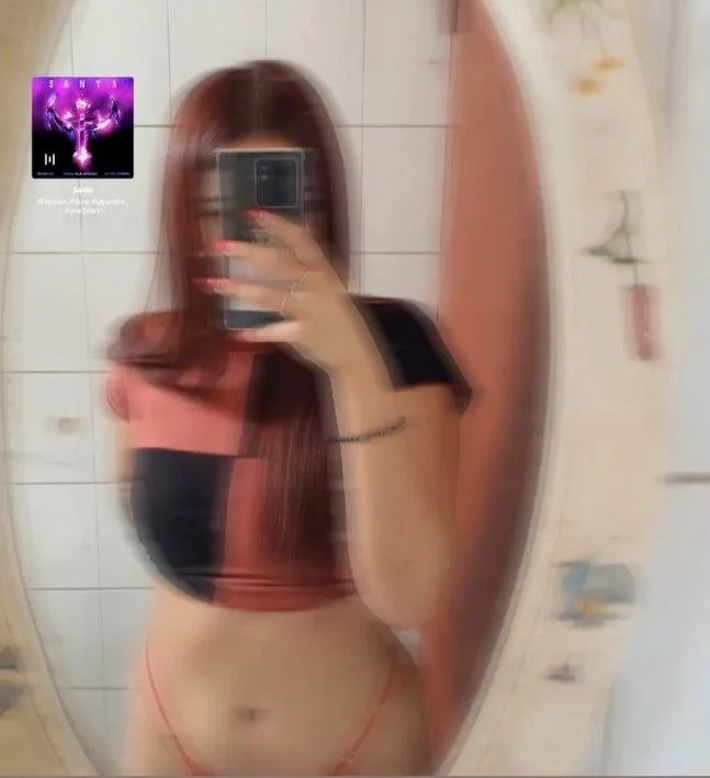 Pendeja argentina con tremendo orto image 2