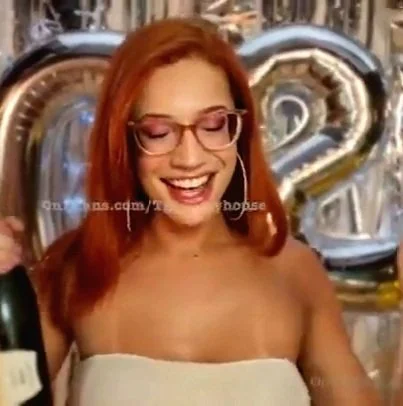 Brazilian Tgirl with red hair and Always Gmaaas main image