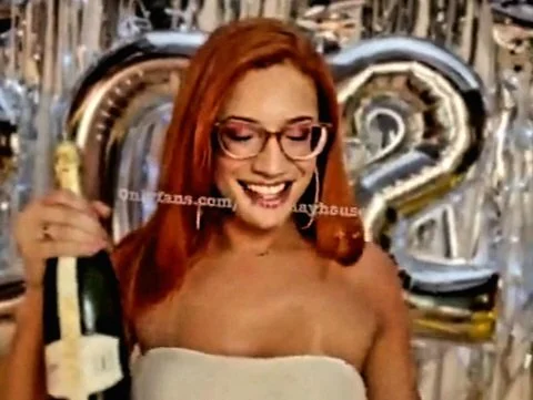 Brazilian Tgirl with red hair and Always Gmaaas image 3