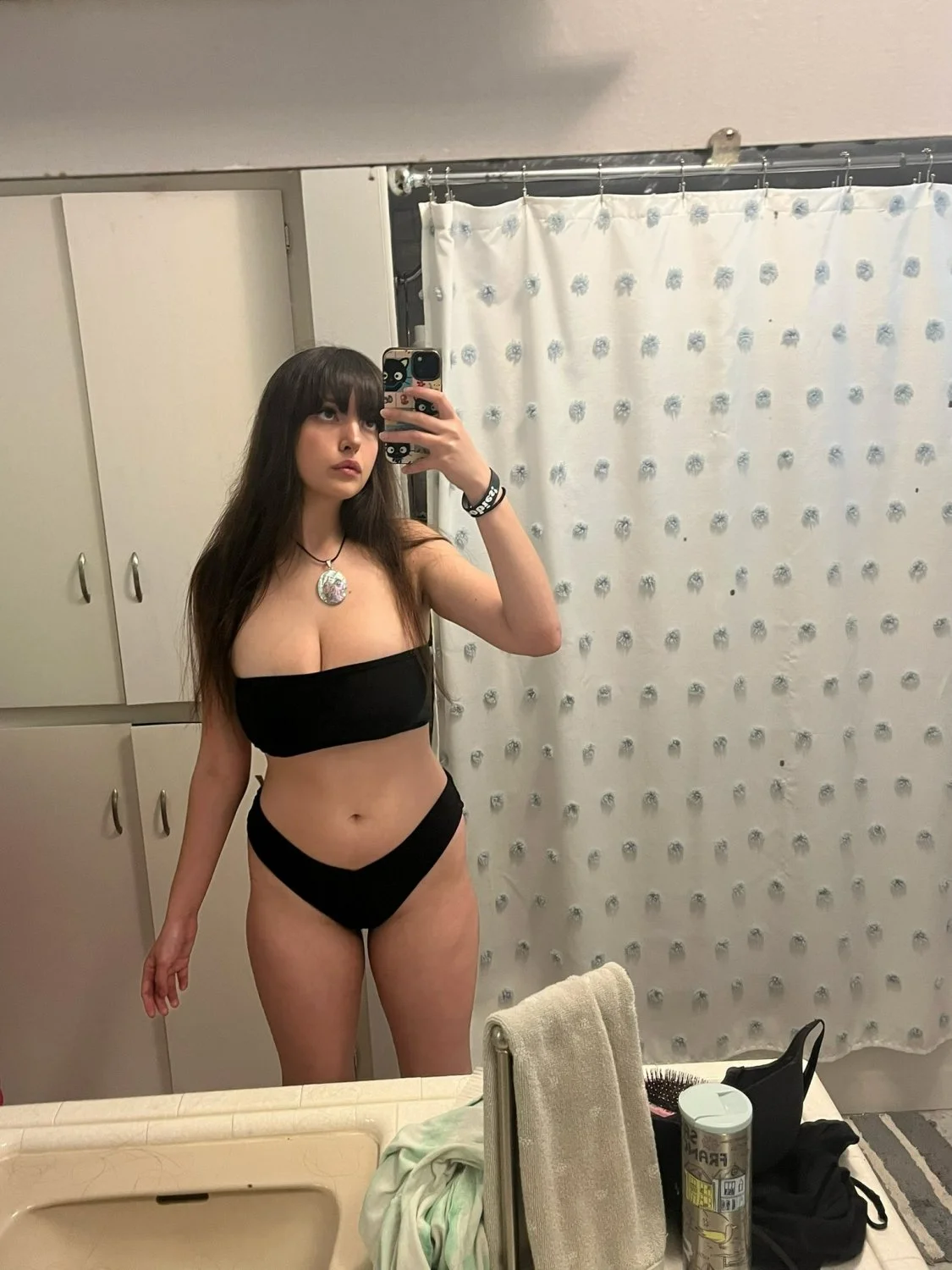 cute and busty image 12