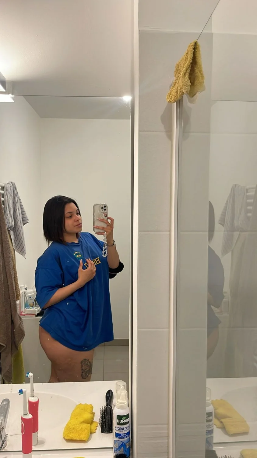 Novia culona exhibida image 2