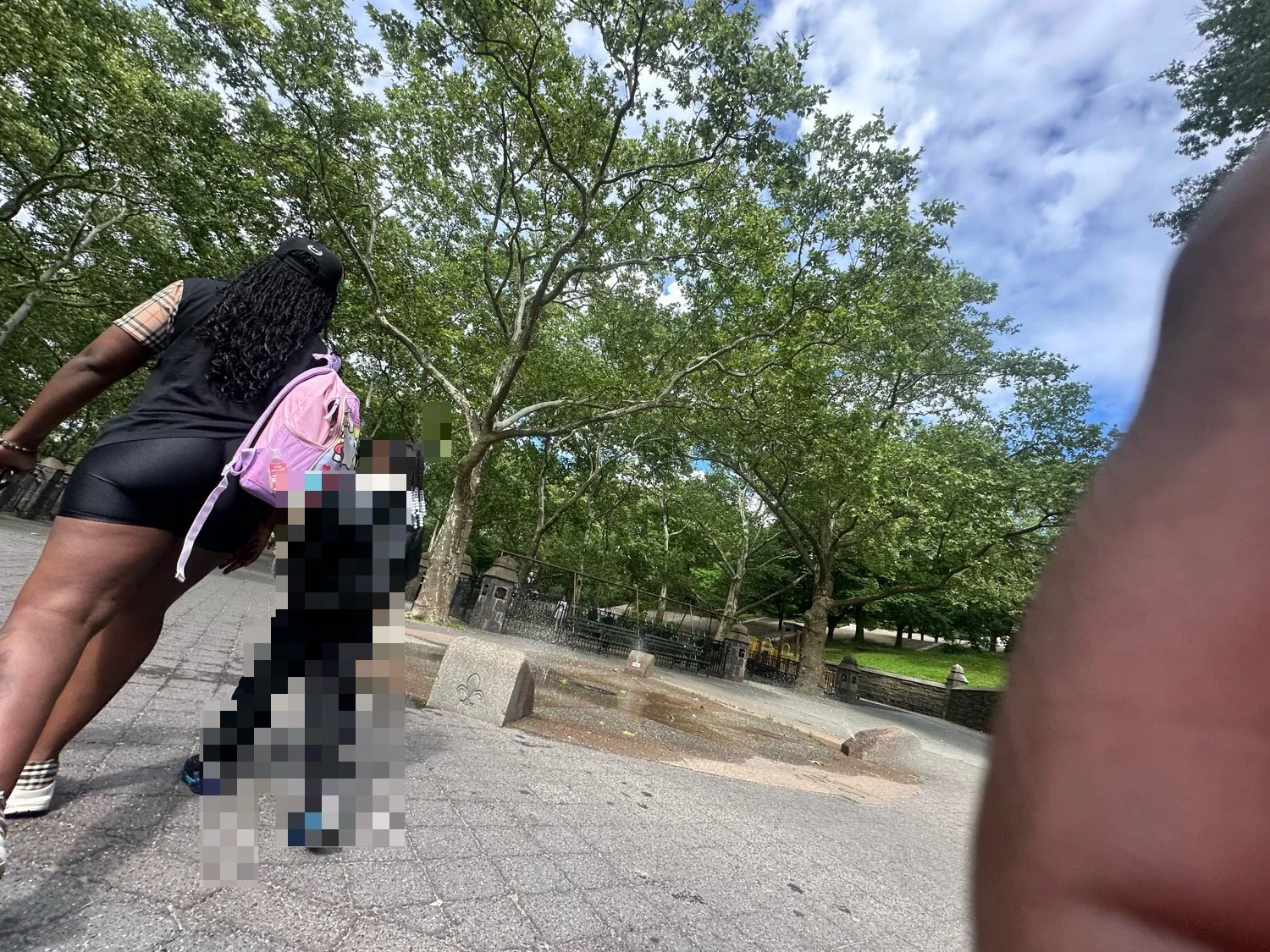 hood thot got an ass that refuses to quit image 6