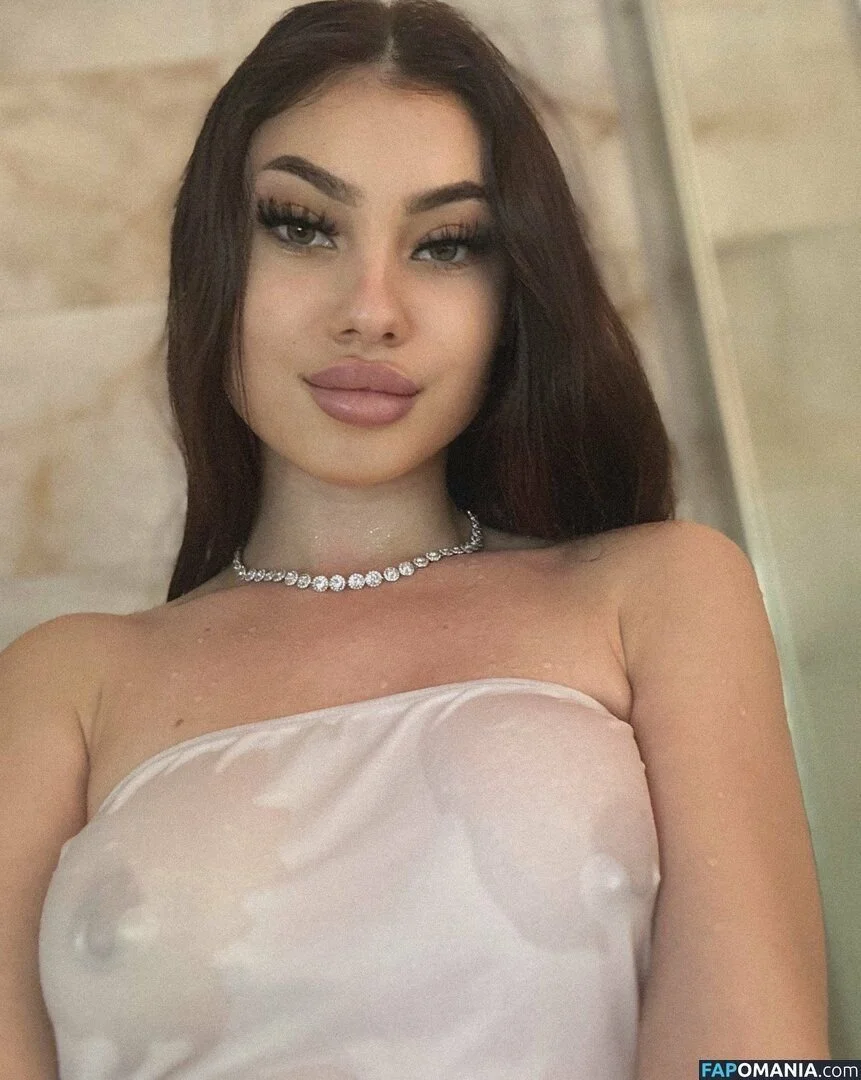 Novinha putinha entrou pro job e parou a net! safadinha gostosa vazada mamando gostoso. amador image 2
