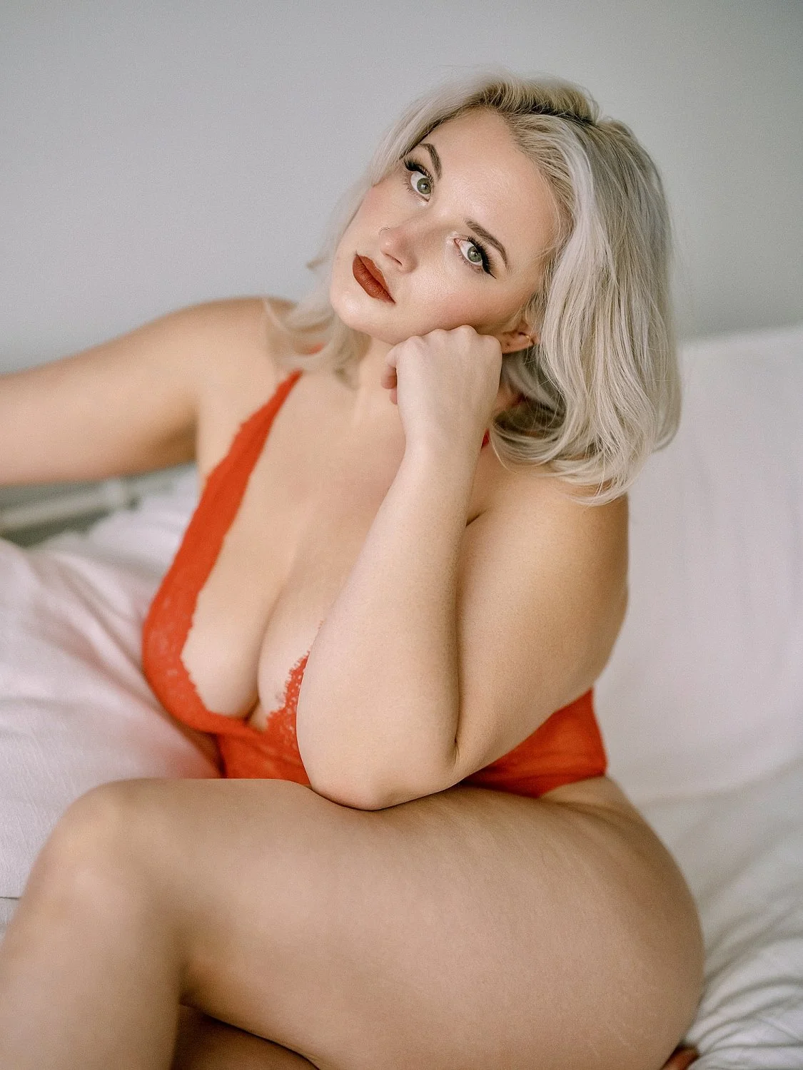 Incredible plump blonde slut boudoir image 2