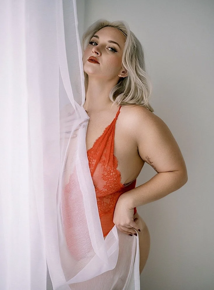 Incredible plump blonde slut boudoir image 4