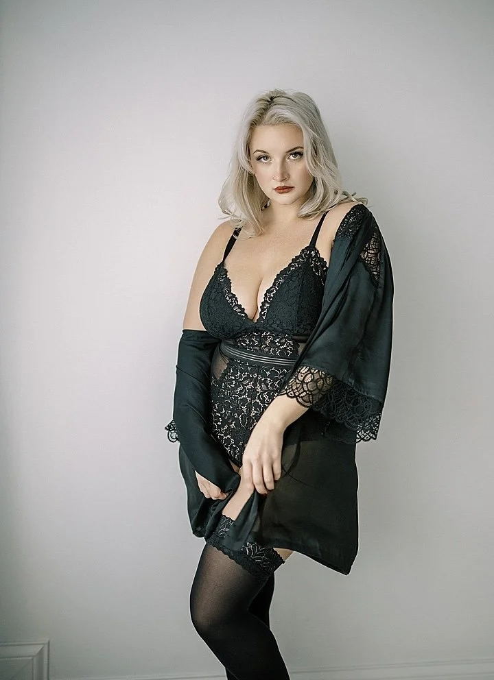 Incredible plump blonde slut boudoir image 8