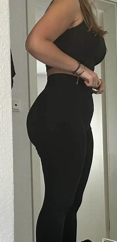 Users cuckold GF creepshot cover image