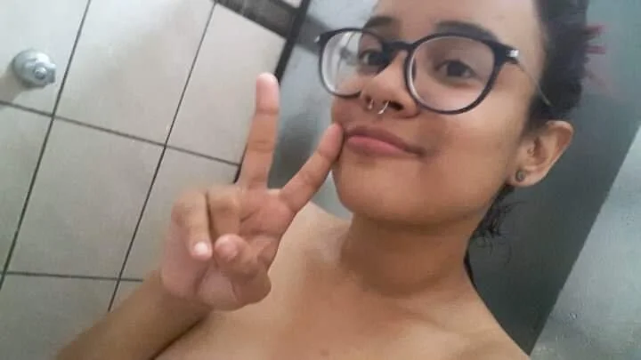Novinha Pretinha Peituda Pt2 image 2