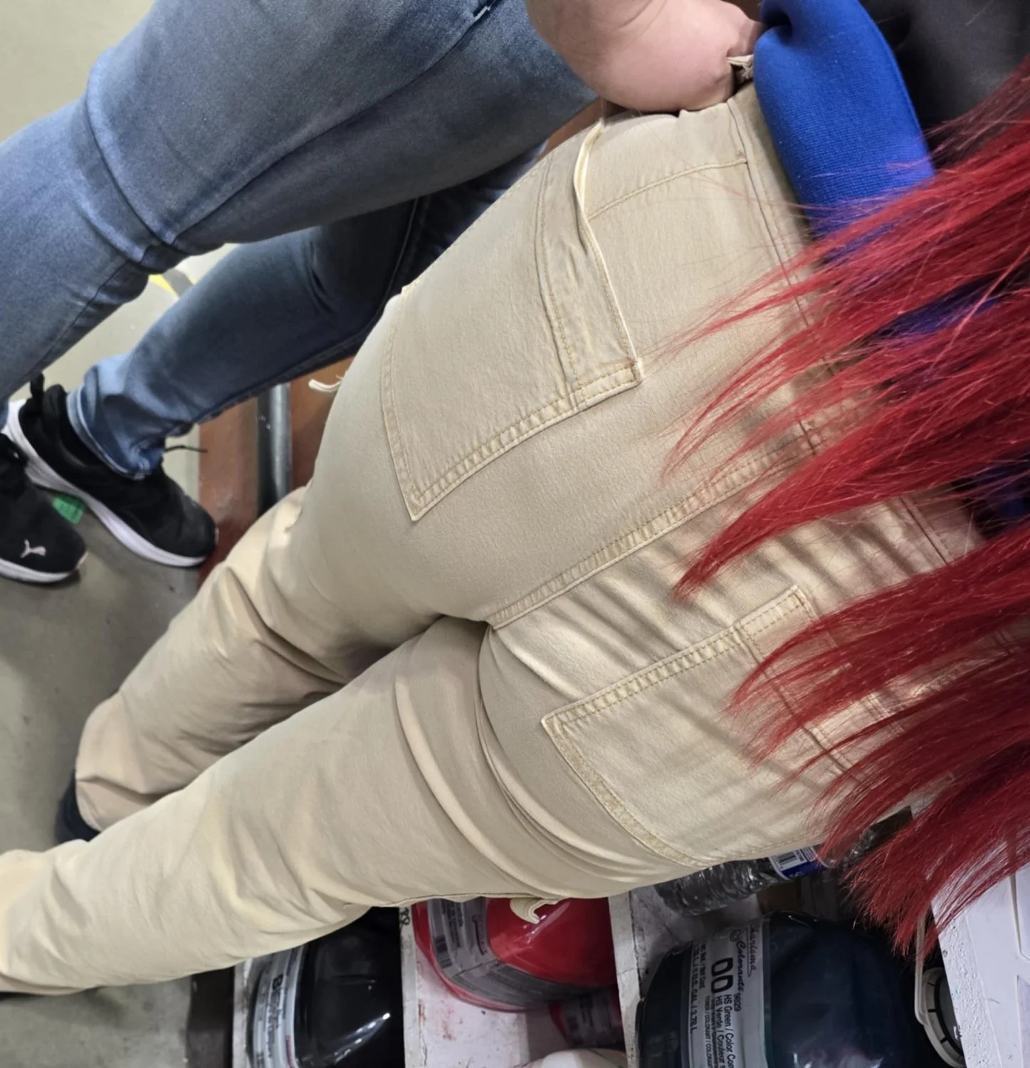 Showing my coworkers ass 🍑 main image