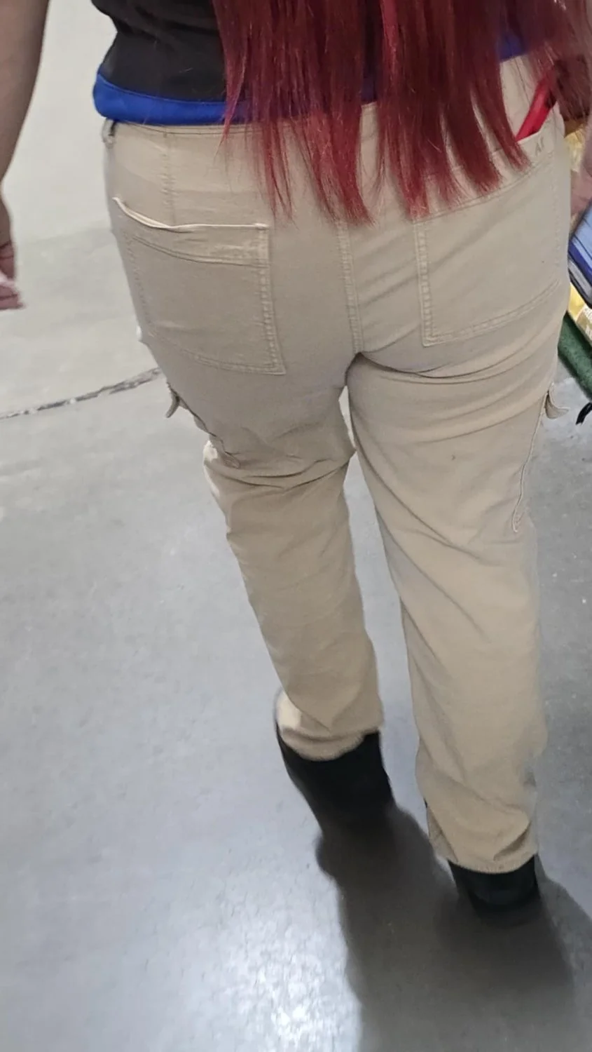 Showing my coworkers ass 🍑 image 4